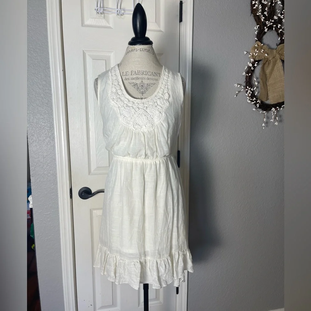 Wrangler Ivory Sleeveless Minidress With Crochet Detailing Around Neckline Sz L